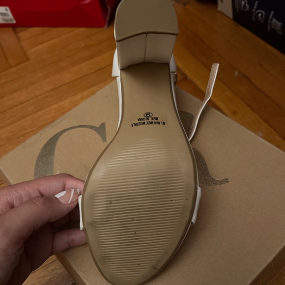 White Heels - Picture 3 of 4